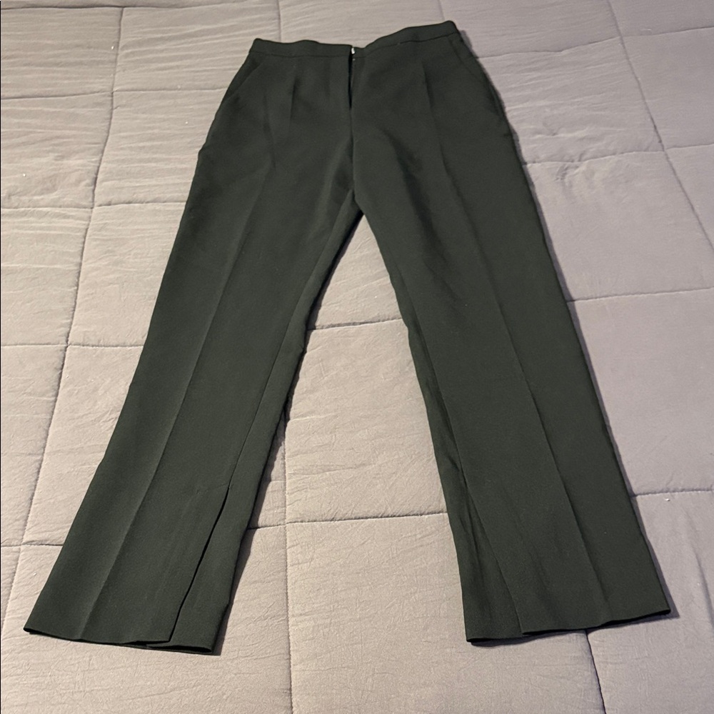 H&M Black pleated trousers